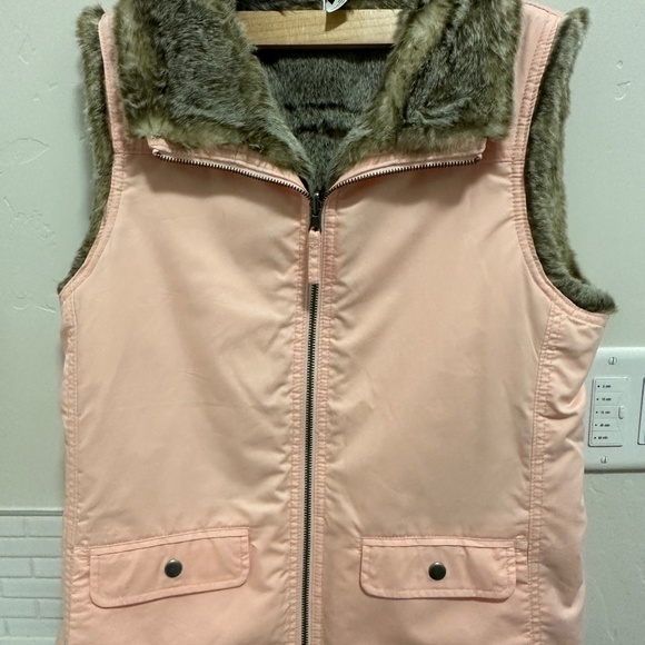 Reversible Fur Winter Vest - Picture 1 of 7
